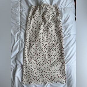 Skirt with flowers (worn once)